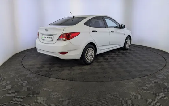 Hyundai Solaris 1.60 механика, фото №1