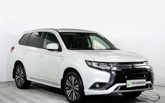 Mitsubishi Outlander 2.00 вариатор, фото №1