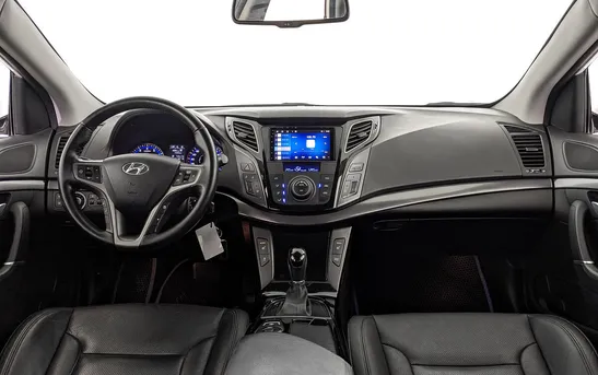 Hyundai i40 2.00 автоматическая, фото №1