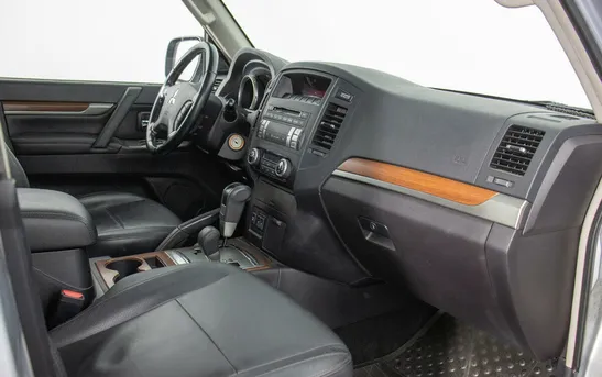 Mitsubishi Pajero 3.20 автоматическая, фото №1