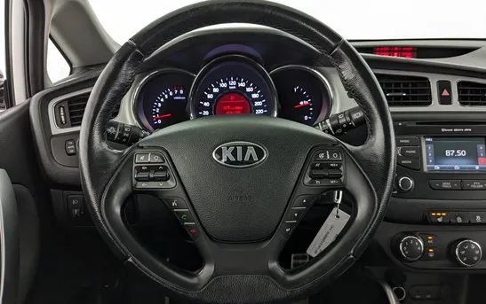 Kia Ceed 1.60 автоматическая, фото №1