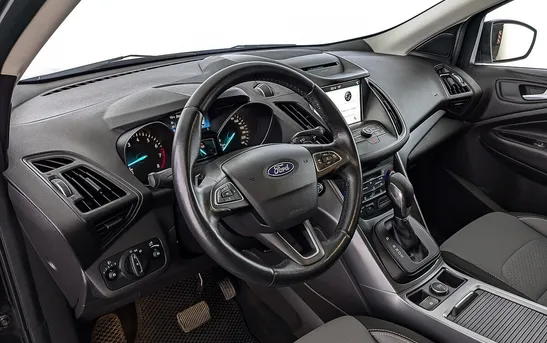 Ford Kuga 1.50 автоматическая, фото №1