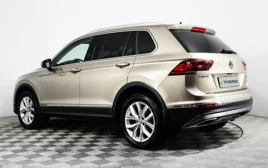 Volkswagen Tiguan 2.00 робот, фото №1