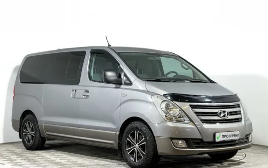 Hyundai H-1 2.50 автоматическая, фото №1