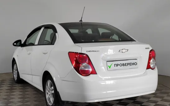 Chevrolet Aveo 1.60 автоматическая, фото №1