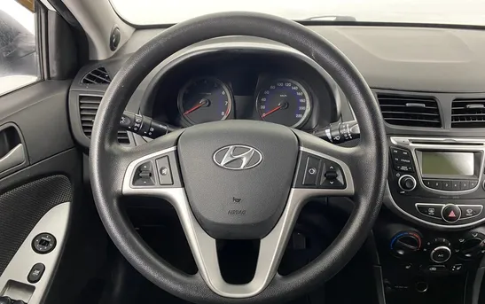 Hyundai Solaris 1.60 механика, фото №1