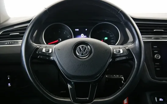Volkswagen Tiguan 1.40 робот, фото №1