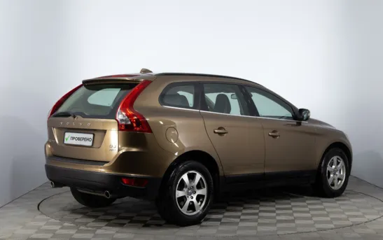 Volvo XC60 2.40 автоматическая, фото №1