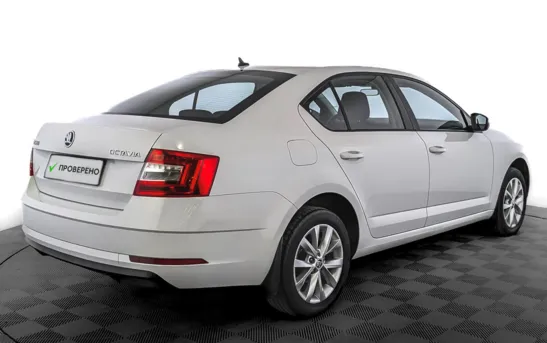 Skoda Octavia 1.60 механика, фото №1