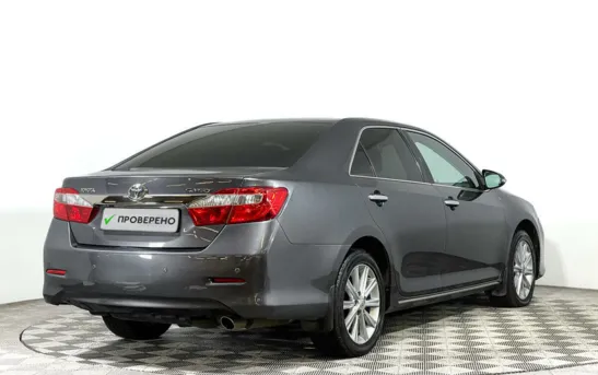 Toyota Camry 2.50 автоматическая, фото №1