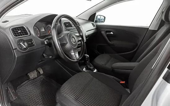 Volkswagen Polo 1.60 автоматическая, фото №1