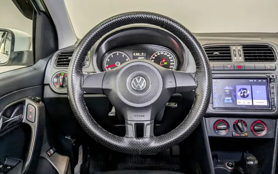 Volkswagen Polo 1.60 автоматическая, фото №1