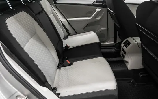 Volkswagen Tiguan 1.40 робот, фото №1