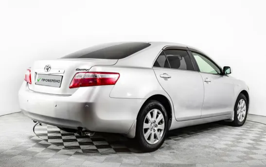 Toyota Camry 2.40 автоматическая, фото №1