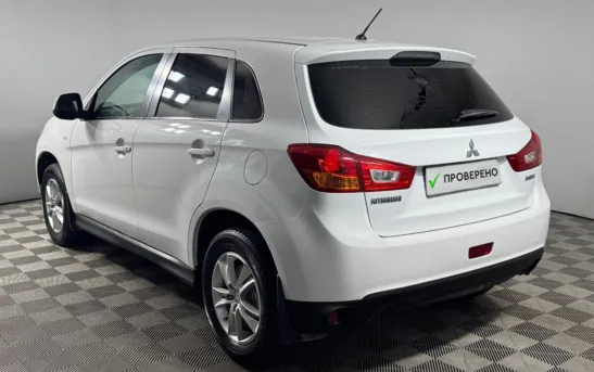 Mitsubishi ASX 1.60 механика, фото №1