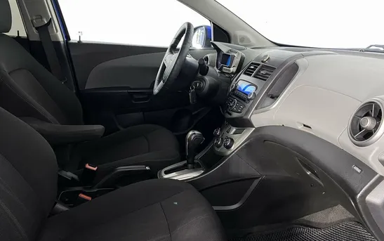 Chevrolet Aveo 1.60 автоматическая, фото №1