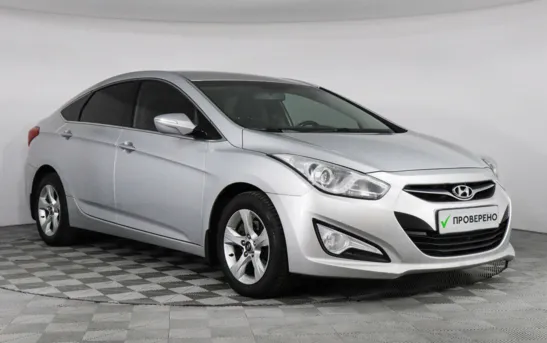 Hyundai i40 2.00 автоматическая, фото №1