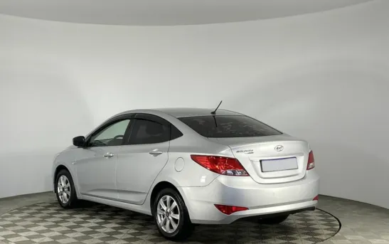 Hyundai Solaris 1.40 механика, фото №1