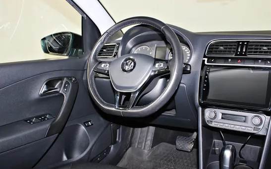 Volkswagen Polo 1.60 автоматическая, фото №1