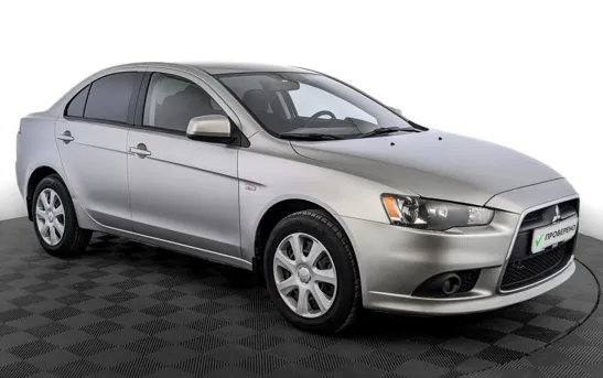 Mitsubishi Lancer 1.60 механика, фото №1