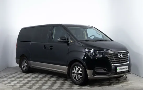 Hyundai H-1 2.50 автоматическая, фото №1