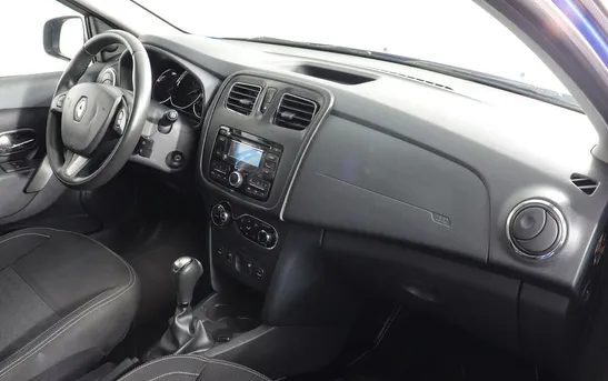 Renault Logan 1.60 автоматическая, фото №1