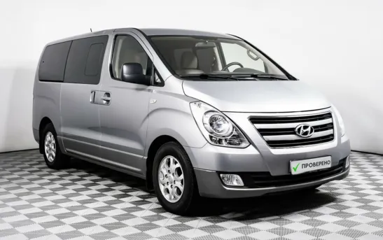 Hyundai H-1 2.50 автоматическая, фото №1