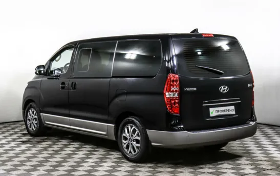 Hyundai H-1 2.50 автоматическая, фото №1