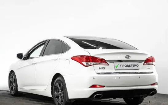 Hyundai i40 2.00 автоматическая, фото №1