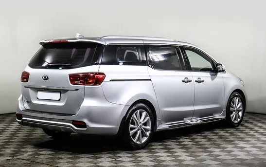 Kia Carnival 2.20 автоматическая, фото №1