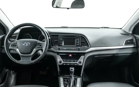 Hyundai Elantra 2.00 автоматическая, фото №1