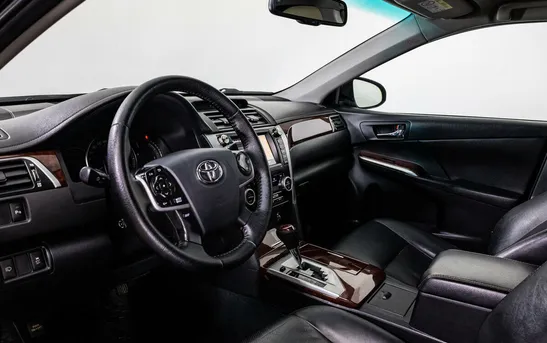 Toyota Camry 3.50 автоматическая, фото №1