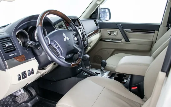 Mitsubishi Pajero 3.80 автоматическая, фото №1