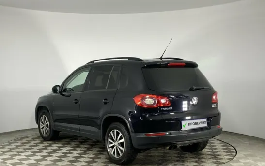 Volkswagen Tiguan 2.00 автоматическая, фото №1