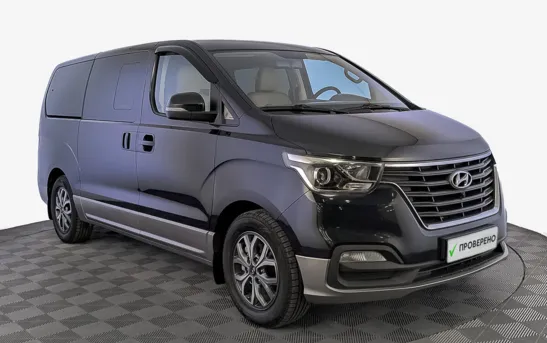 Hyundai H-1 2.50 автоматическая, фото №1