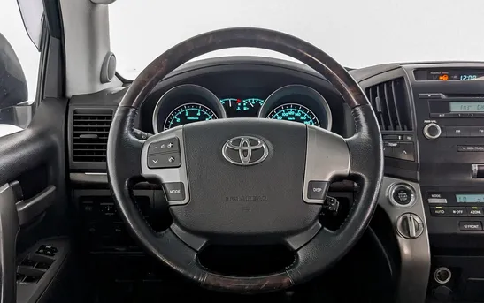 Toyota Land Cruiser 4.70 автоматическая, фото №1