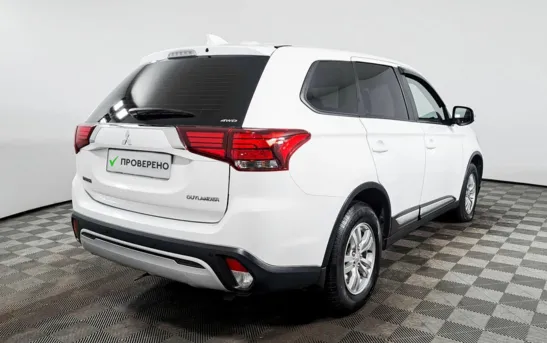 Mitsubishi Outlander 2.00 вариатор, фото №1