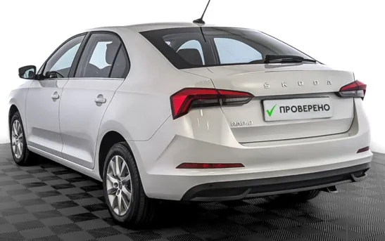 Skoda Rapid 1.40 робот, фото №1