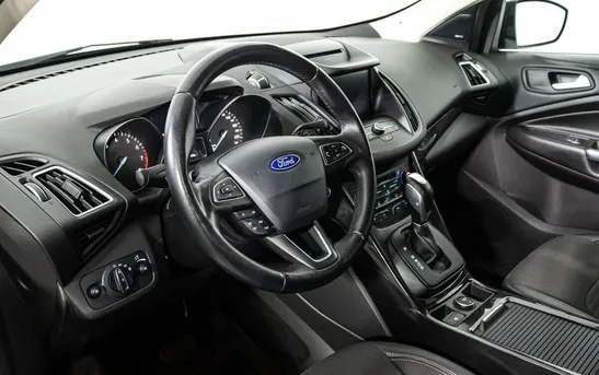 Ford Kuga 1.50 автоматическая, фото №1