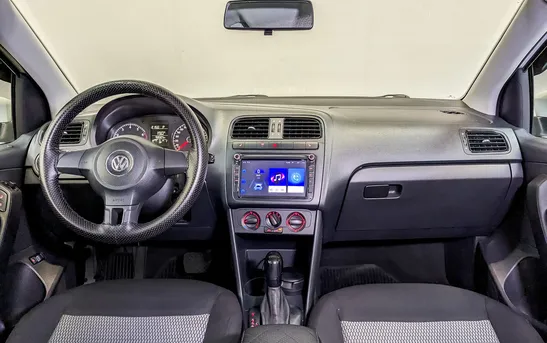 Volkswagen Polo 1.60 автоматическая, фото №1