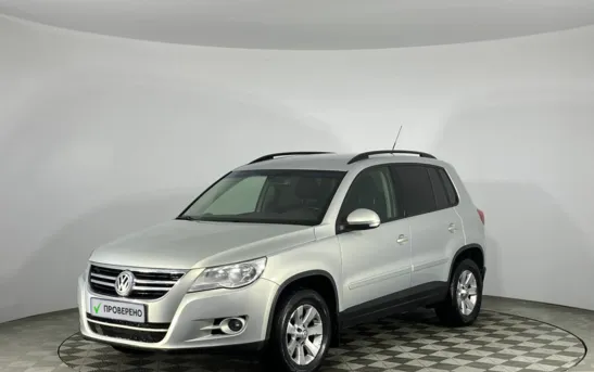 Volkswagen Tiguan 2.00 автоматическая, фото №1