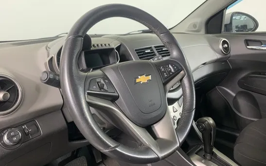 Chevrolet Aveo 1.60 автоматическая, фото №1