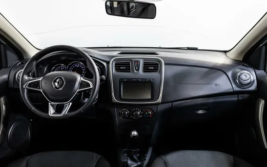 Renault Logan 1.60 автоматическая, фото №1