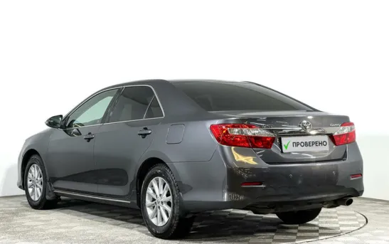 Toyota Camry 2.50 автоматическая, фото №1