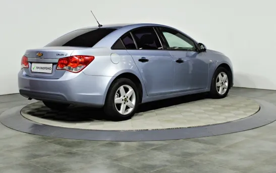 Chevrolet Cruze 1.60 автоматическая, фото №1