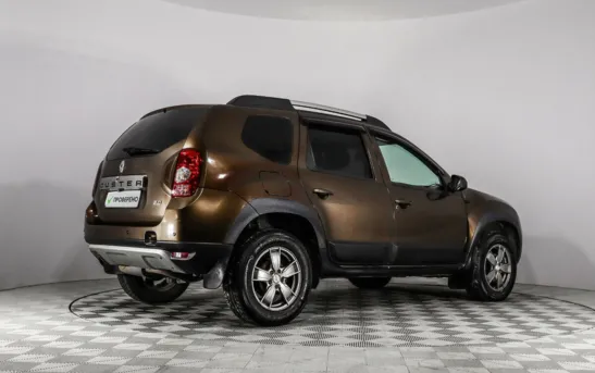 Renault Duster 2.00 автоматическая, фото №1