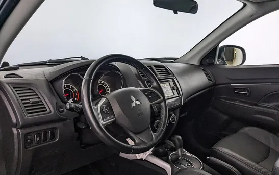 Mitsubishi ASX 1.80 вариатор, фото №1