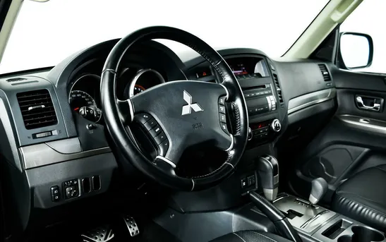 Mitsubishi Pajero 3.00 автоматическая, фото №1