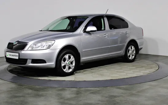 Skoda Octavia 1.60 механика, фото №1