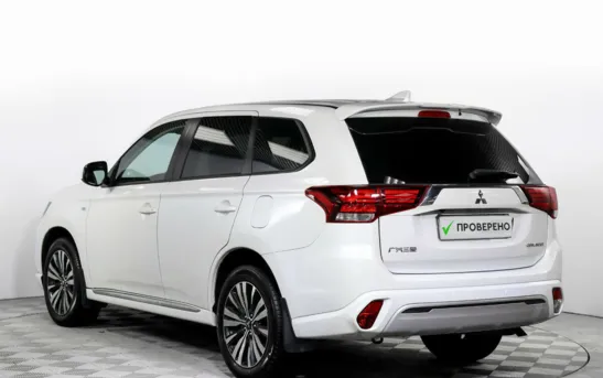 Mitsubishi Outlander 2.00 вариатор, фото №1